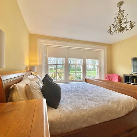 Bailey'S Court, Guest Accommodation Портадаун Стая снимка
