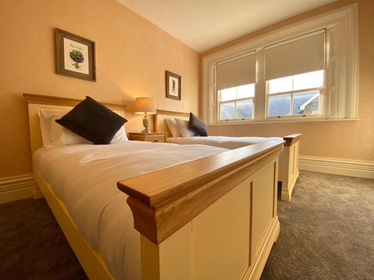 Bailey'S Court, Guest Accommodation Портадаун Екстериор снимка