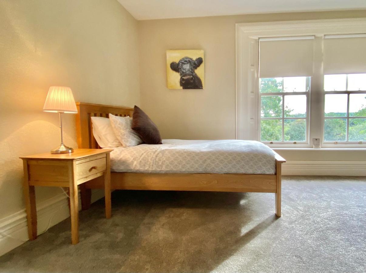 Bailey'S Court, Guest Accommodation Портадаун Екстериор снимка