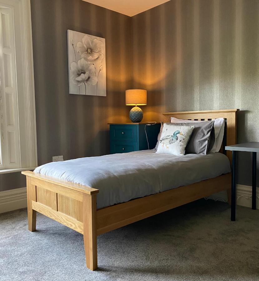 Bailey'S Court, Guest Accommodation Портадаун Екстериор снимка